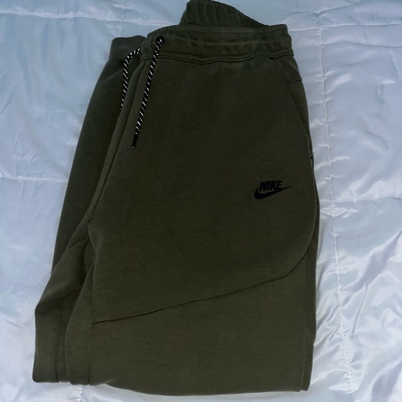 Nike Sportswear Tech Fleece Joggers - Picture 1 of 3
